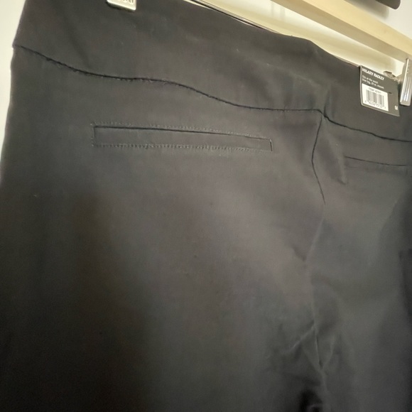 Hilary Radley pull-on pant, medium - Picture 3 of 4